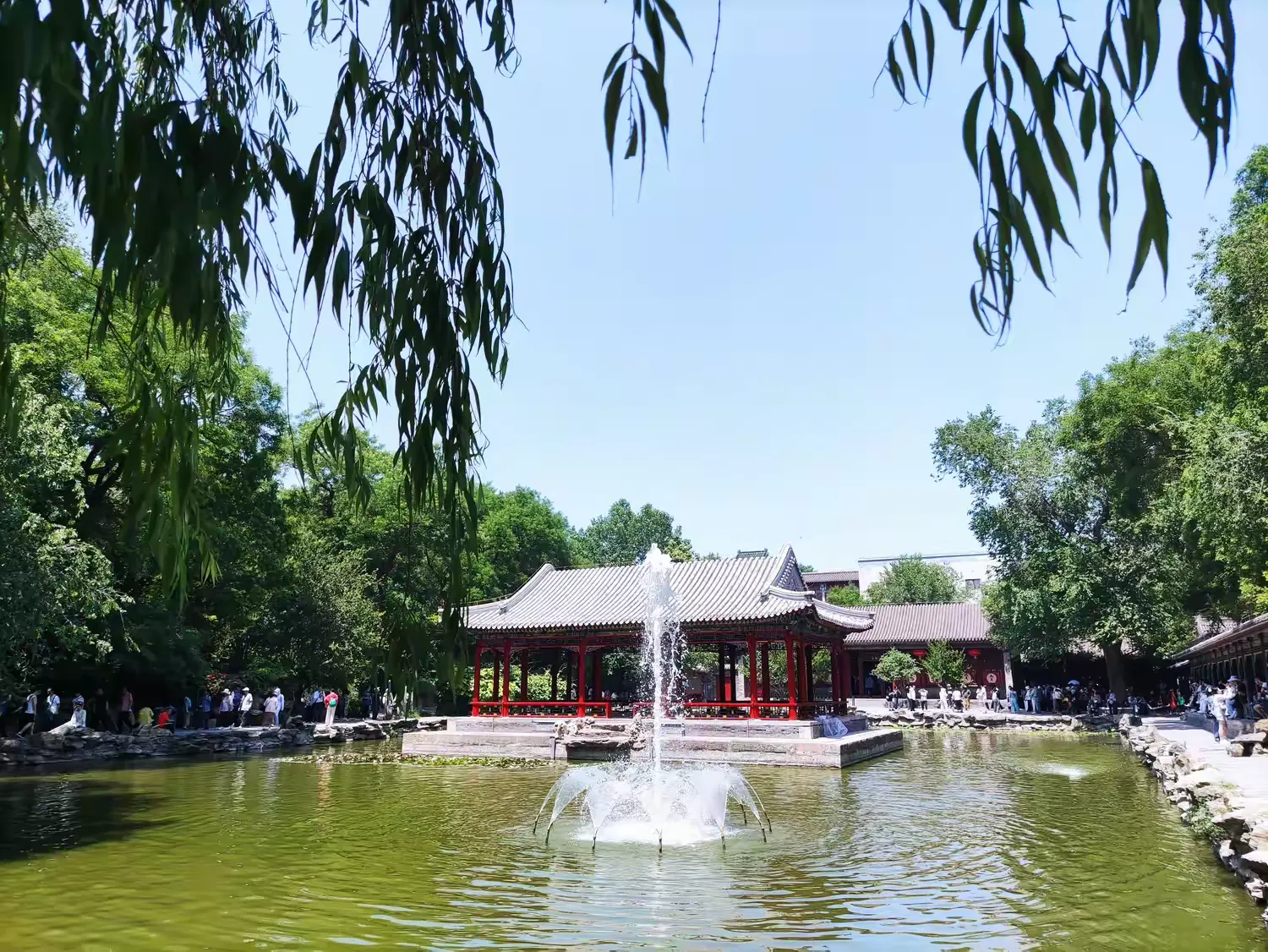 简篇-欧洲游(一)——开胃菜:皇城根游